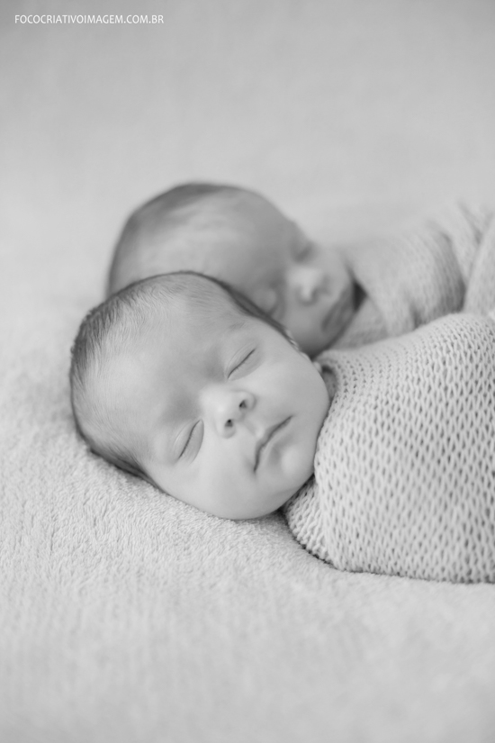 Fotografia Newborn Mateus e Lucas 10 dias 02